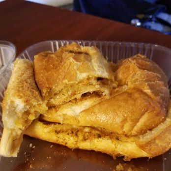 Napoli Pizza - Garlic and mozzarella bread... yum!!!! - Pizza Near Me - Newark, New Jersey