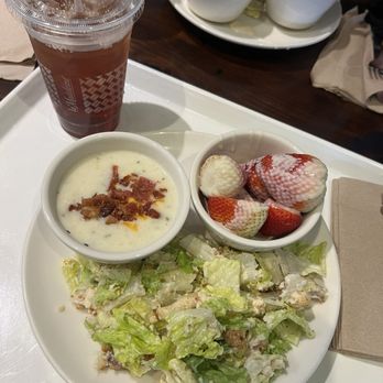 la Madeleine - Salade Sampler - Bakeries Near Me - Baton Rouge, Louisiana