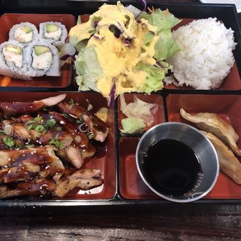 Mikko Sushi - Chicken Teriyaki Bento Weekday Lunch Special - Sushi Bars Near Me - Vista, California Mikko Sushi - Chicken Teriyaki Bento Weekday Lunch Special - Sushi Bars Near Me - Vista, California