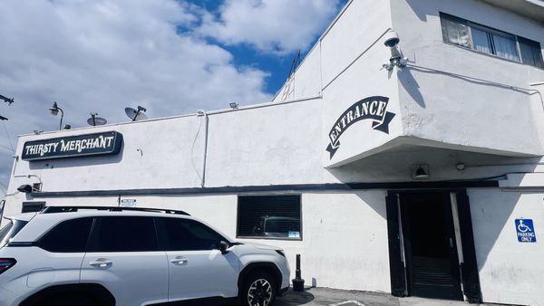 The Thirsty Merchant by null