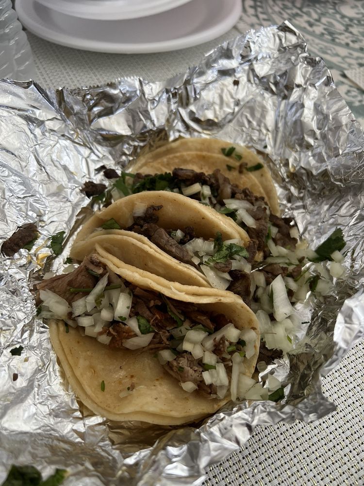 Rodriguez Taco Shop — Mexican restaurant in Panorama City