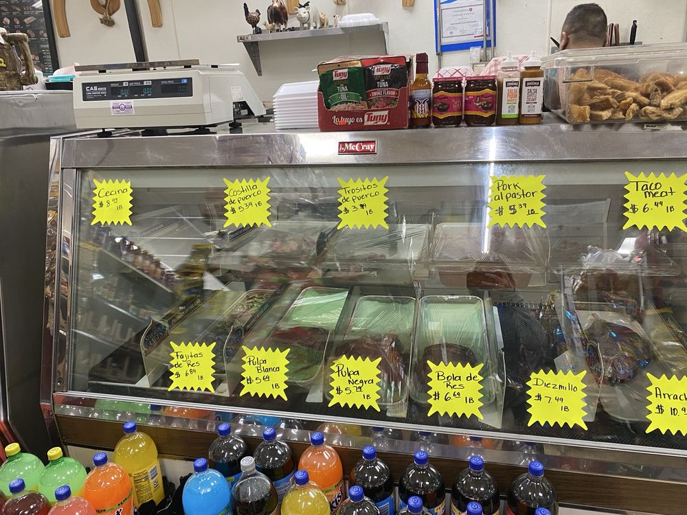 Los Arcos Mexican Grocery Store Logo