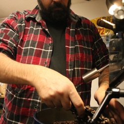 Beans of Paradise Coffee Roasting - Roasting Early for you!