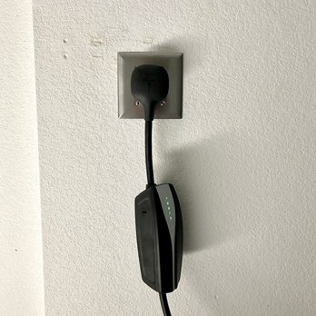 Neptune Electric - NEMA 14-50 Plug and Tesla Mobile Charger. - Electricians Near Me - Las Vegas, Nevada Neptune Electric - NEMA 14-50 Plug and Tesla Mobile Charger. - Electricians Near Me - Las Vegas, Nevada