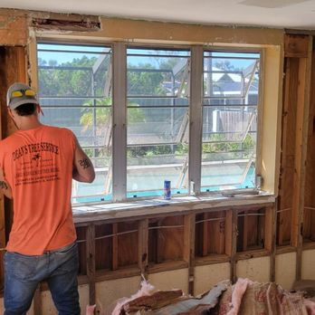 Pineapples Construction - a man standing in the corner of a room - Drywall Installation & Repair Near Me Pineapples Construction - a man standing in the corner of a room - Drywall Installation & Repair Near Me