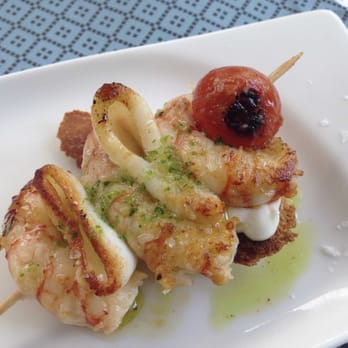 Vinitus - Langosti, betcha can't eat just one! - Tapas Bars Near Me - Barcelona, B Vinitus - Langosti, betcha can't eat just one! - Tapas Bars Near Me - Barcelona, B