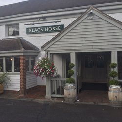 Black Horse - Front entrance