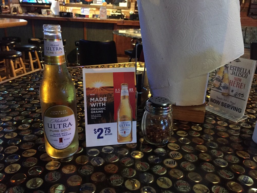 FRIENDS PUB & PIZZA Updated August 2024 20 Photos 215 Main St