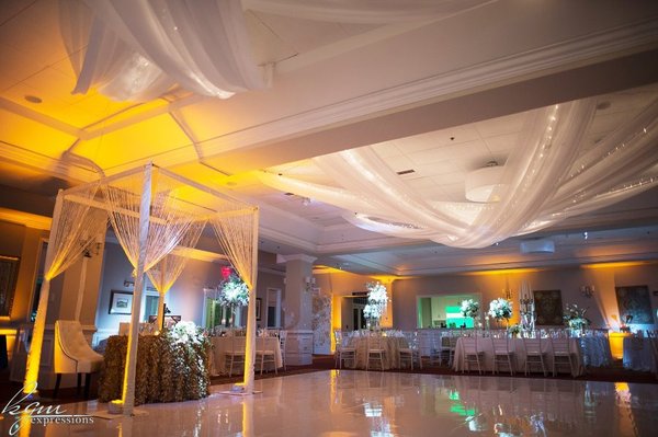 The Legacy Club by null