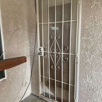 YG Fencing - Second Security Screen needing to be repaired - Fences & Gates Near Me YG Fencing - Second Security Screen needing to be repaired - Fences & Gates Near Me