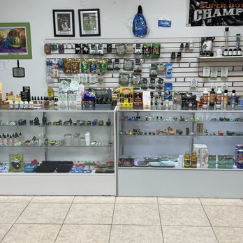 CBD Wellness - Kratom and smoke products and accessories - Vape Shops Near Me - Marrero, Louisiana