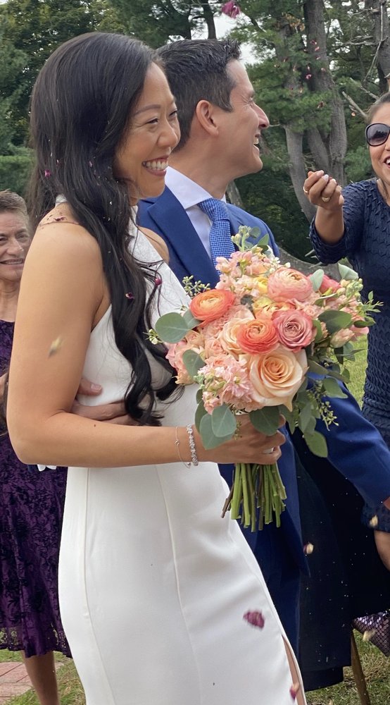 LAURA CLARE FLORAL DESIGN Updated April 2024 33 Photos & 14 Reviews