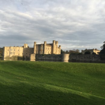 Leeds Castle - Lee's from a distance - Landmarks & Historical Buildings Near Me