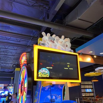 Main Event Columbia - Bowling Near Me - Columbia, Maryland