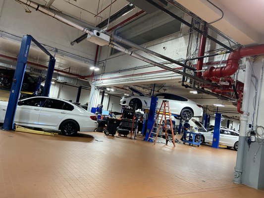 BMW OF BROOKLYN - Updated July 2025 - 49 Photos & 168 Reviews - 6223 ...