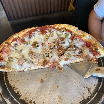 Pahgre's - Pizza Near Me - Montrose, Colorado