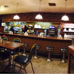 Nobles Truck Stop - We Old People like good food!