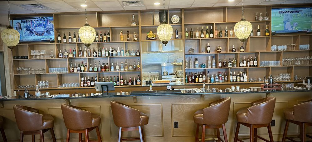 Arowana Seafood and Ramen Bar