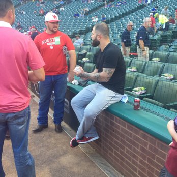 Choctaw Stadium - Mike Napoli chilling pre game - Stadiums & Arenas Near Me - Arlington, Texas