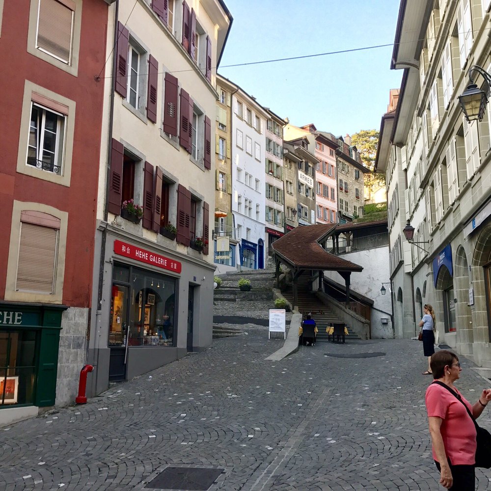 Restaurant Grütli - Hotels & Travel Near Me - Lausanne, VD