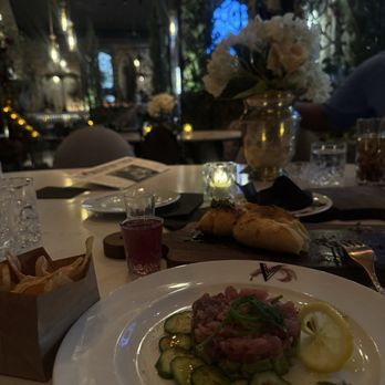 Vanderpump A Paris - Le tartare - French Near Me - Las Vegas, Nevada Vanderpump A Paris - Le tartare - French Near Me - Las Vegas, Nevada