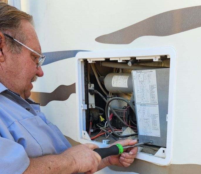 KENNYS MOBILE RV REPAIR Updated May 2024 Request a Quote Price