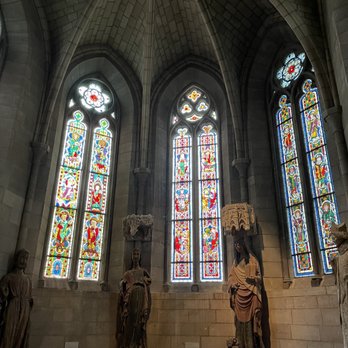 The Met Cloisters - Stained glass - Art Museums Near Me - New York, New York The Met Cloisters - Stained glass - Art Museums Near Me - New York, New York