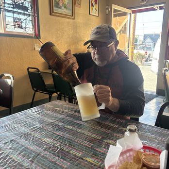 Gaby’s Restaurant - Salvadoran Near Me - Watsonville, California