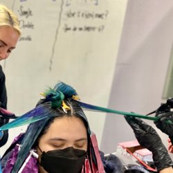 SR Hair Society Academy
