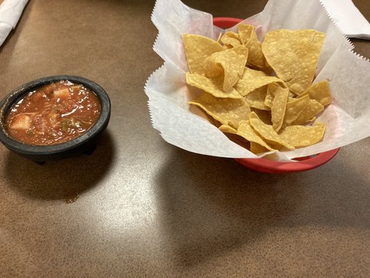 Tres Hermanos by null