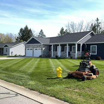 Umphrey’s Lawn Professionals - Lawn Services Near Me - Clayton, Michigan Umphrey’s Lawn Professionals - Lawn Services Near Me - Clayton, Michigan