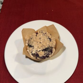 Crumb ‘N’ Get It - - Blueberry Muffin with Buttery Streusel - Bakeries Near Me - Upper Arlington, Ohio