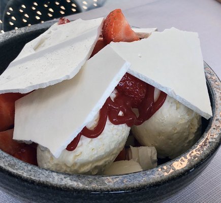 Mercato Restaurant & Bar by null