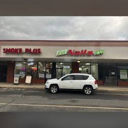 Lili Nails & Spa Salon