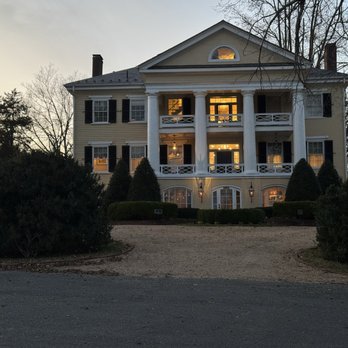 INN AT WILLOW GROVE - Updated July 2025 - 104 Photos & 85 Reviews