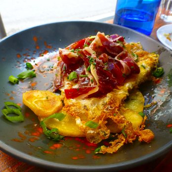 La Pepita - Huevos fritos jamón Ibérico - Tapas Bars Near Me - Barcelona, B
