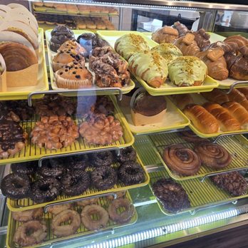 88 Donuts Bakery Cafe - Bakeries Near Me - Orlando, Florida