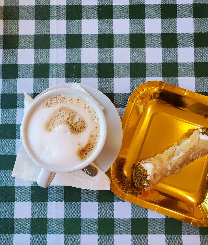 Ciao Bella Market Logo