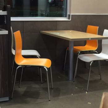 McDonalds - What a mess clearly a staff that didn't care. As I write this 2 workers are sitting at table eating and talking - Fast Food Near Me - Bakersfield, California McDonalds - What a mess clearly a staff that didn't care. As I write this 2 workers are sitting at table eating and talking - Fast Food Near Me - Bakersfield, California