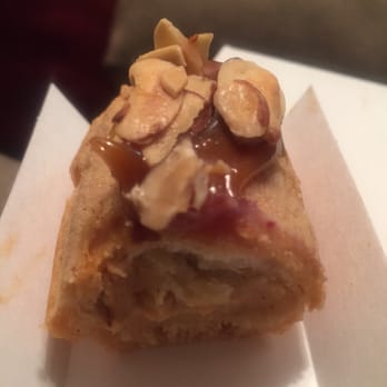 Eclair Bakery - Do you see the vanilla bean flecks? Yummmm - Bakeries Near Me - New York, New York