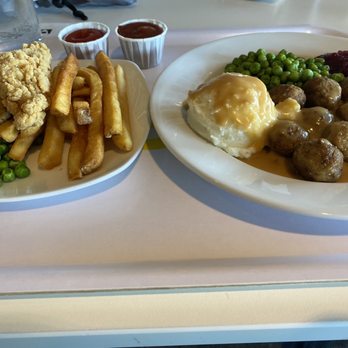 IKEA Bistro - Great deal - Pizza Near Me - West Sacramento, California