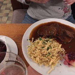 Restaurant Ratskeller - Hirsch mit Spätzle
