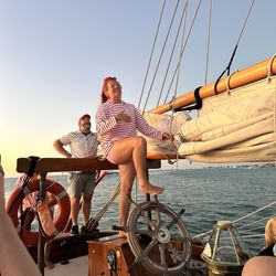 Hindu Sailing Charters - Valentine's Day sunset cruise on the Hindu!