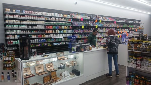 middlebrook discount tobacco reviews Choice Smoke Shop, 9627 Middlebrook Pike, Knoxville, TN 37931, US