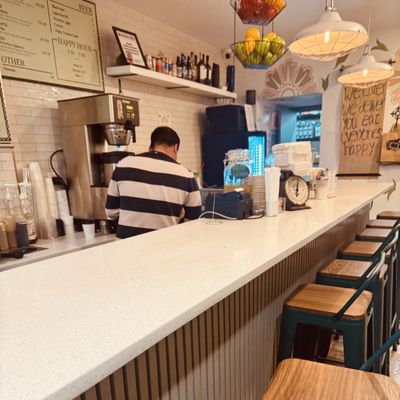 B Cup Cafe & Eatery by null