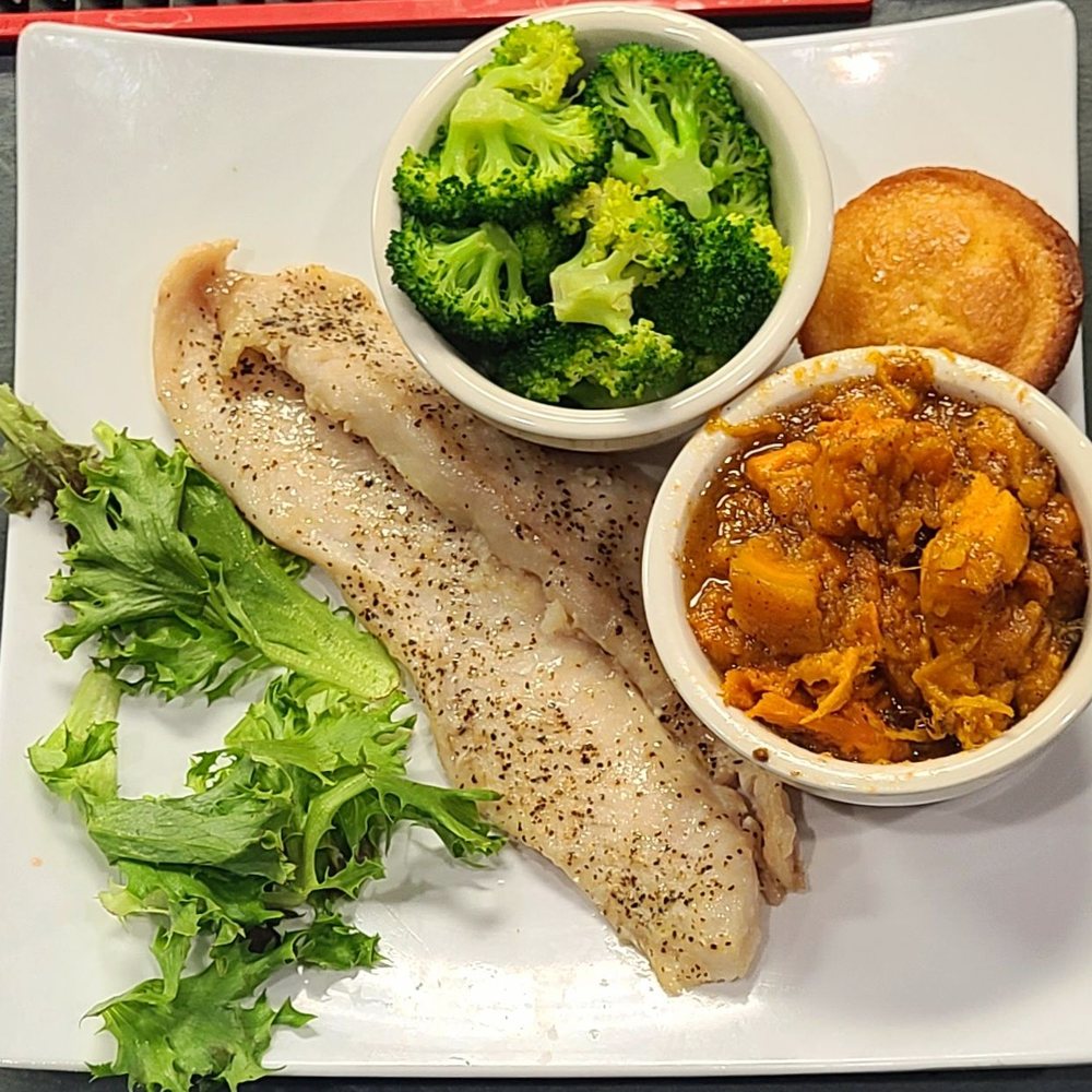 Southern Comfort Restaurant - Grilled Fish w Broccoli and Yams - Southern Near Me - Hampton, Virginia Southern Comfort Restaurant - Grilled Fish w Broccoli and Yams - Southern Near Me - Hampton, Virginia