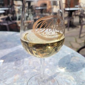Potomac Point Winery - Wineries Near Me - Stafford, Virginia Potomac Point Winery - Wineries Near Me - Stafford, Virginia