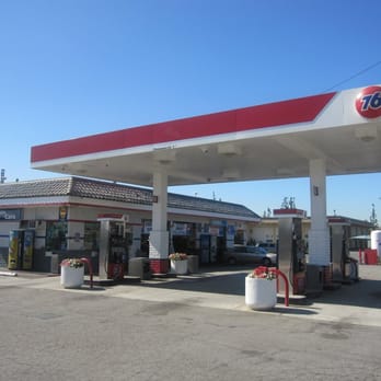 Lowery's Union 76 - Gas Stations Near Me - La Mirada, California