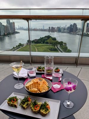 Panorama Room by null