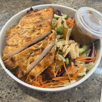 Crave Cafe Studio City - Chinese Chicken Salad Half - Cafes Near Me - Studio City, California Crave Cafe Studio City - Chinese Chicken Salad Half - Cafes Near Me - Studio City, California